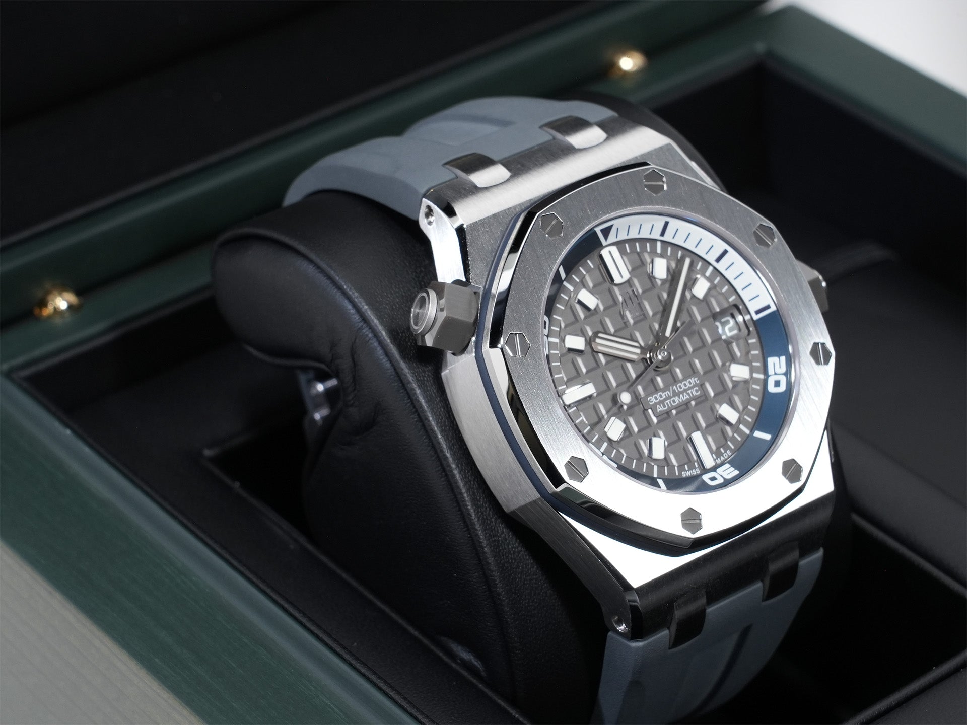 オーデマピゲ ロイヤルオーク オフショア ダイバー Ref.15720ST.OO.A009CA.01 ステンレススチール グレー文字盤 美品 g882pkfp