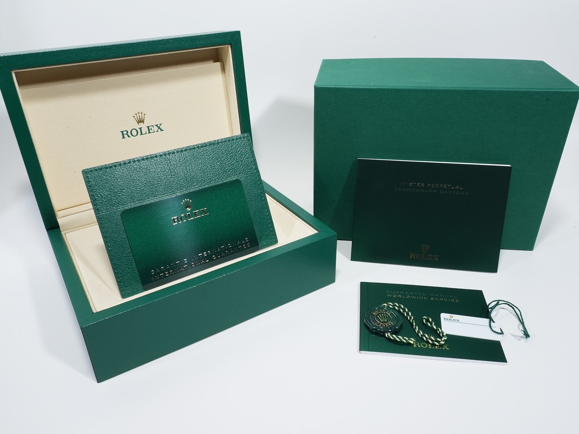 Rolex Daytona Ref. 126500LN Stainless Steel Black Dial Unused 463ehktk