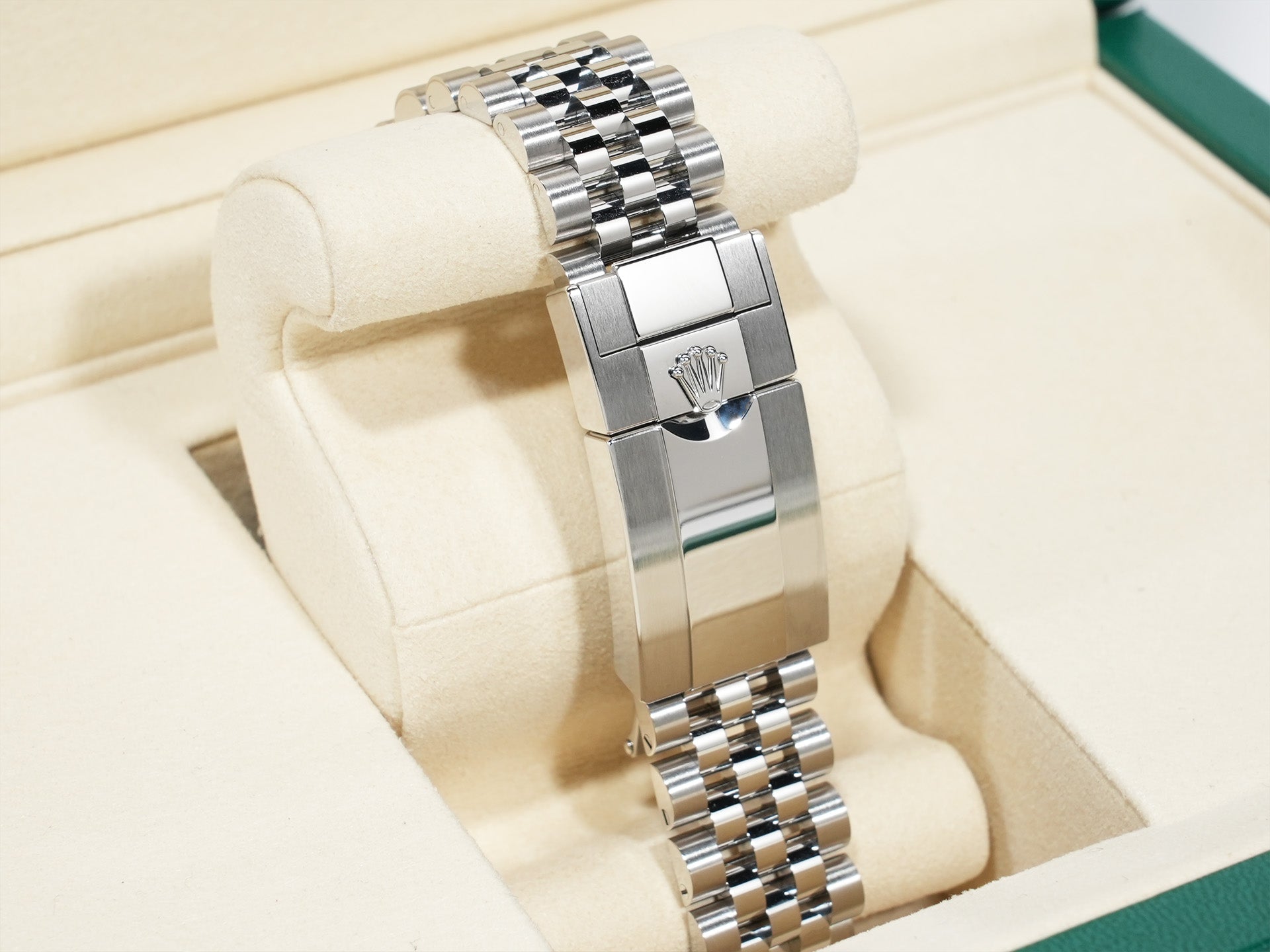 Rolex GMT-Master II Ref.126710GRNR Stainless Steel Black Dial Jubilee Bracelet Unused jn5vvee5