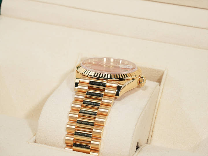 ロレックス デイデイト36 Ref.128238 イエローゴールド カーネリアン文字盤 中古 junm9xpu