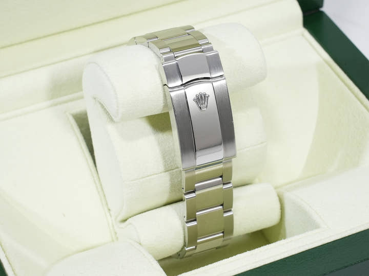 Rolex Milgauss Ref. 116400GV Stainless Steel Black Dial Pre-Owned ngr3yrii