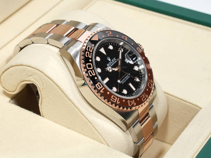 Rolex GMT-Master II Ref.126711CHNR Stainless Steel/Everose Gold Black Dial Oyster Bracelet Unused pgn4gbwy