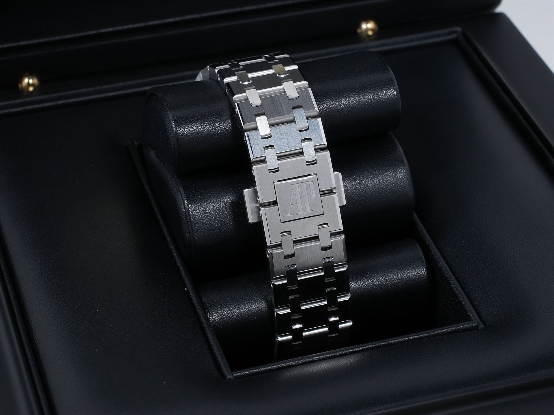 Audemars Piguet Royal Oak Chronograph Ref.26315ST.OO.1256ST.01 Stainless Steel Silver Dial Excellent Condition 8dxpsb8g