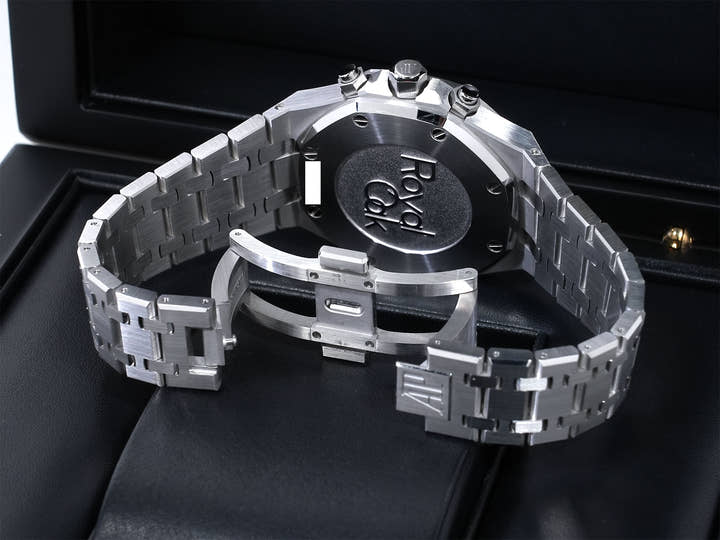 Audemars Piguet Royal Oak Chronograph Ref.26315ST.OO.1256ST.01 Stainless Steel Silver Dial Excellent Condition 8dxpsb8g