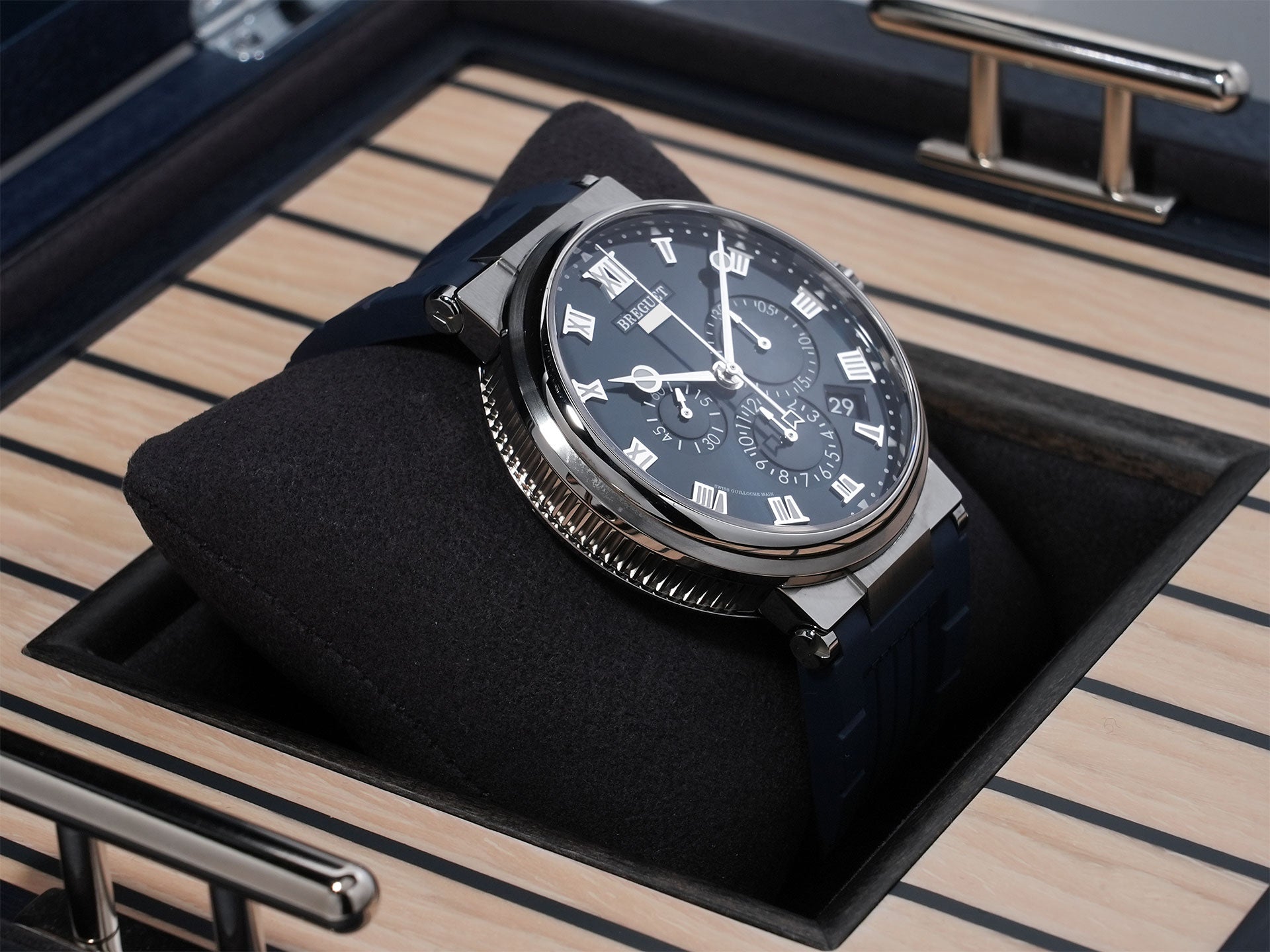 Breguet Marine Chronograph Ref.5527TI/Y1/5WV Titanium Blue Dial Excellent Condition v4fzihmv