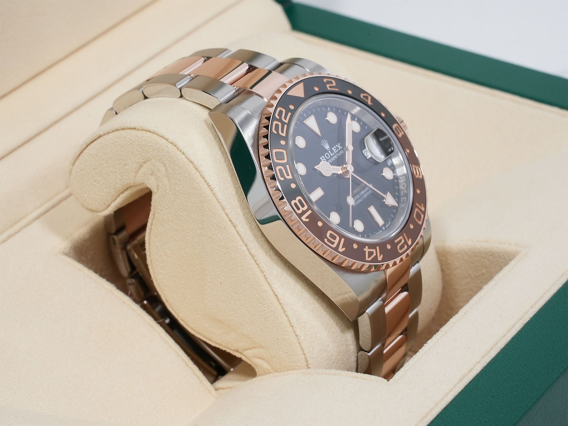 Rolex GMT-Master II Ref. 126711CHNR Stainless Steel/Everose Gold Black Dial Oyster Bracelet Excellent Condition 5s5x8o9b
