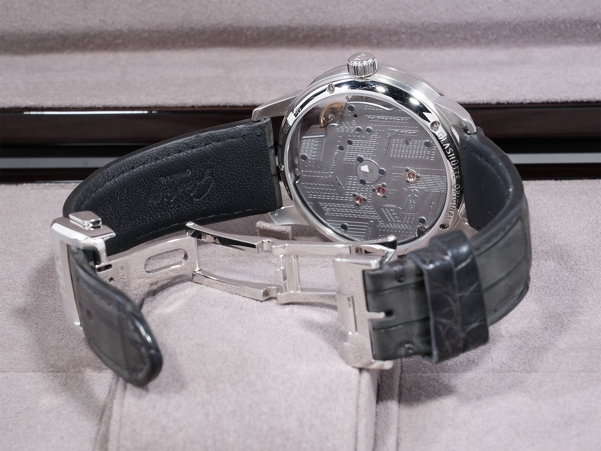 Glashütte Original PanoInverse Limited Edition Ref. 1-66-12-01-03-62 Platinum Anthracite Grain Finish Dial Excellent Condition 2ig643be