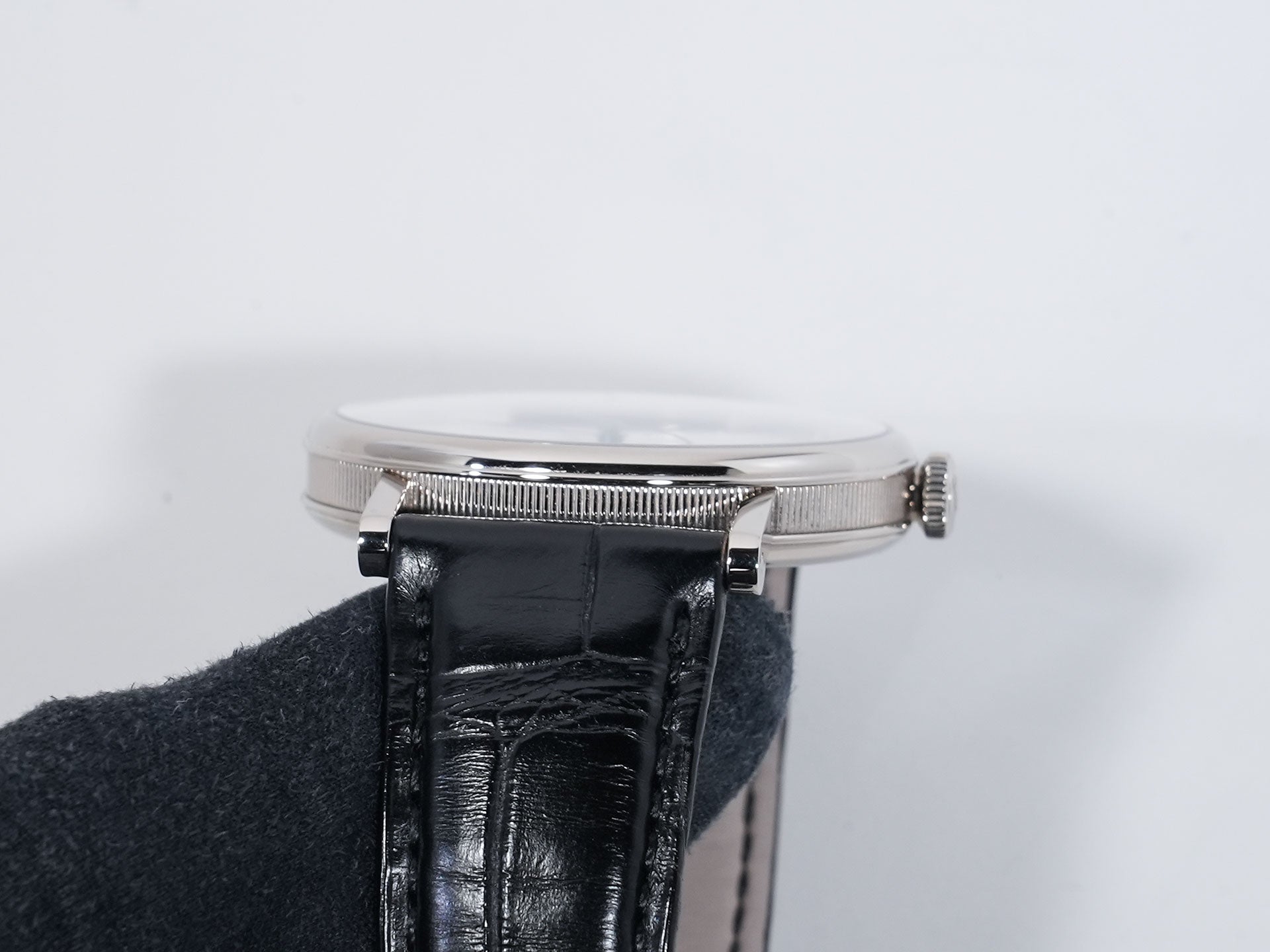 Breguet Classique Ref.5177BB/15/9V6 White Gold Silver/Guilloché Dial Excellent Used Condition u98v3mmr