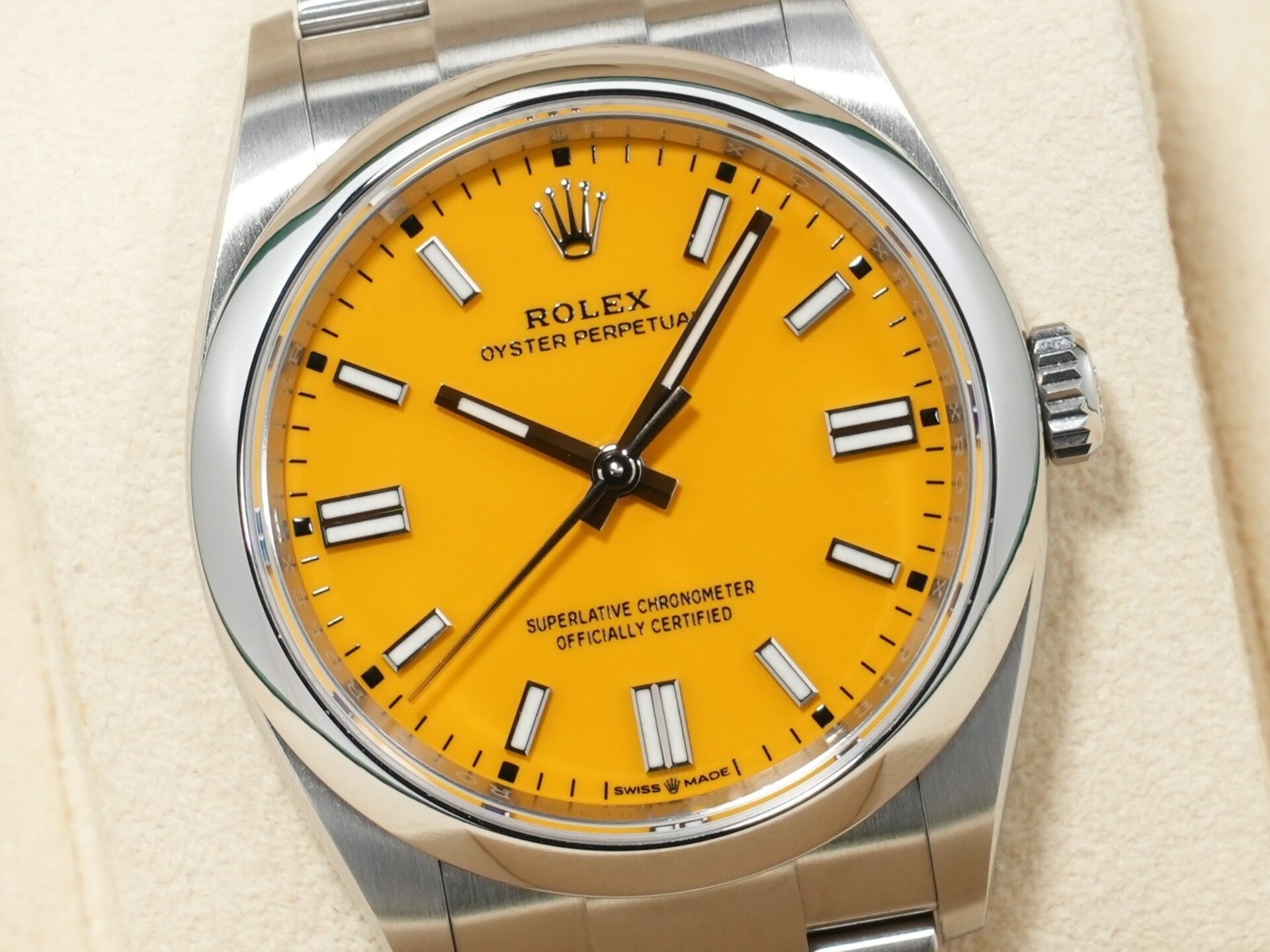 ロレックス オイスターパーペチュアル36 Ref.126000 ステンレススチール イエロー文字盤 中古 ykcbwidt