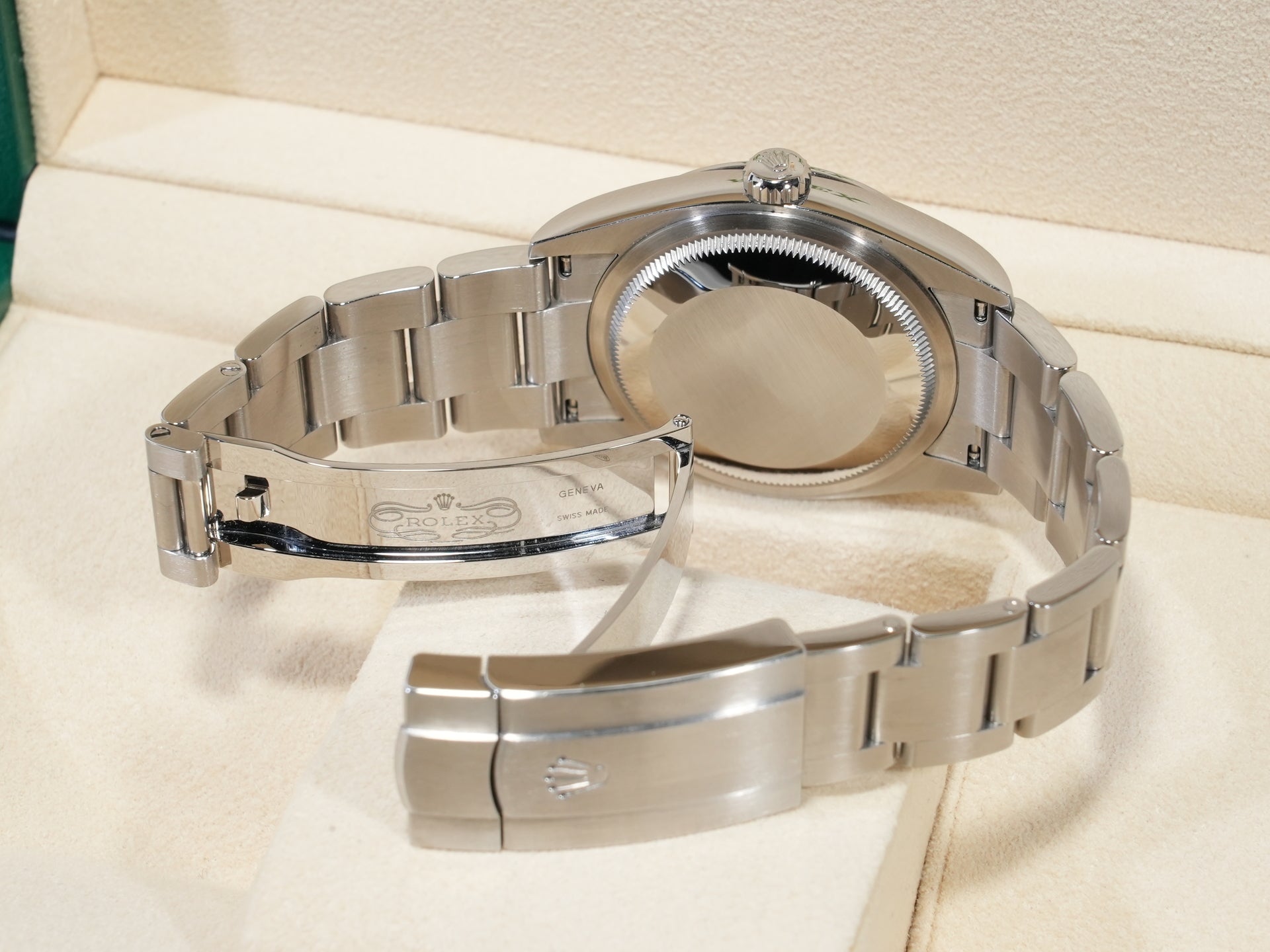 ロレックス オイスターパーペチュアル36 Ref.126000 ステンレススチール イエロー文字盤 中古 ykcbwidt
