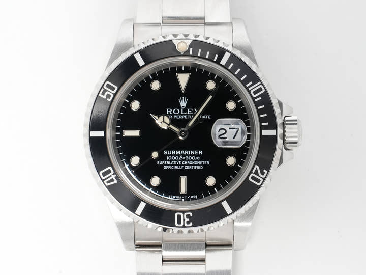 Rolex Submariner Date Ref. 16610 Stainless Steel Black Dial Used ix274fpa