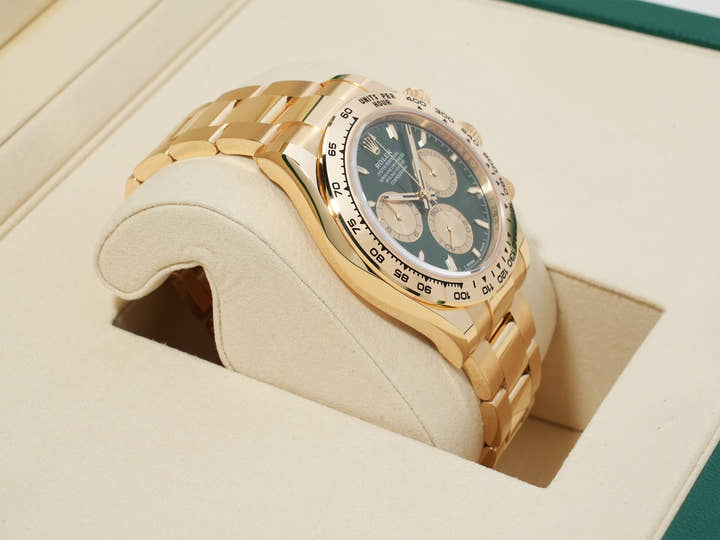 Rolex Daytona Ref. 126508 Yellow Gold Green Dial Unused 4jovguyt