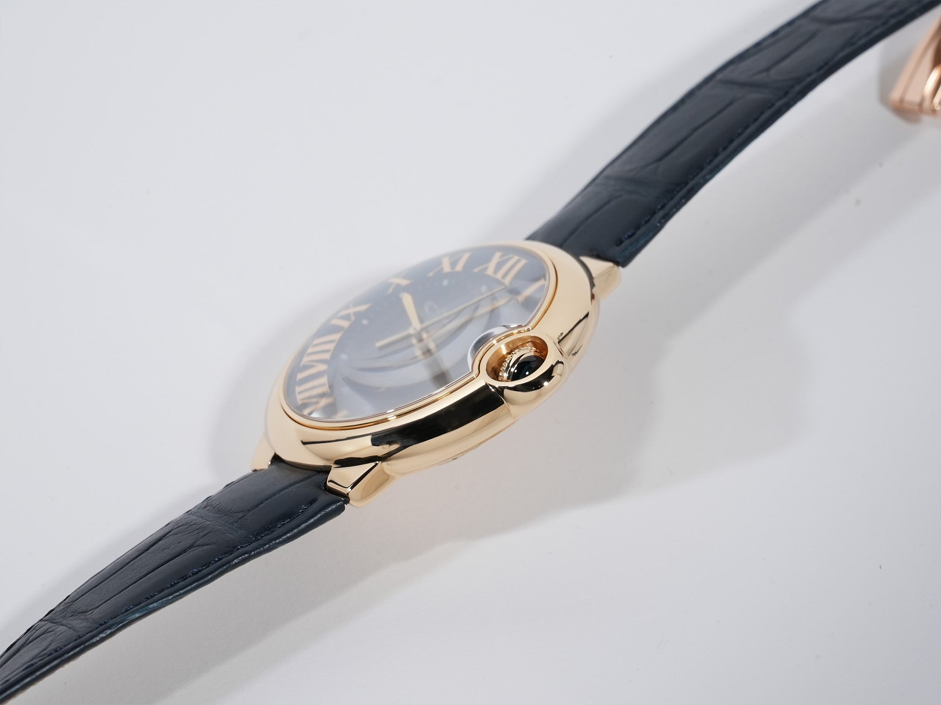 Cartier Ballon Bleu de Cartier Ref.WGBB0063 Yellow Gold Blue Dial Unused hbum2vnb