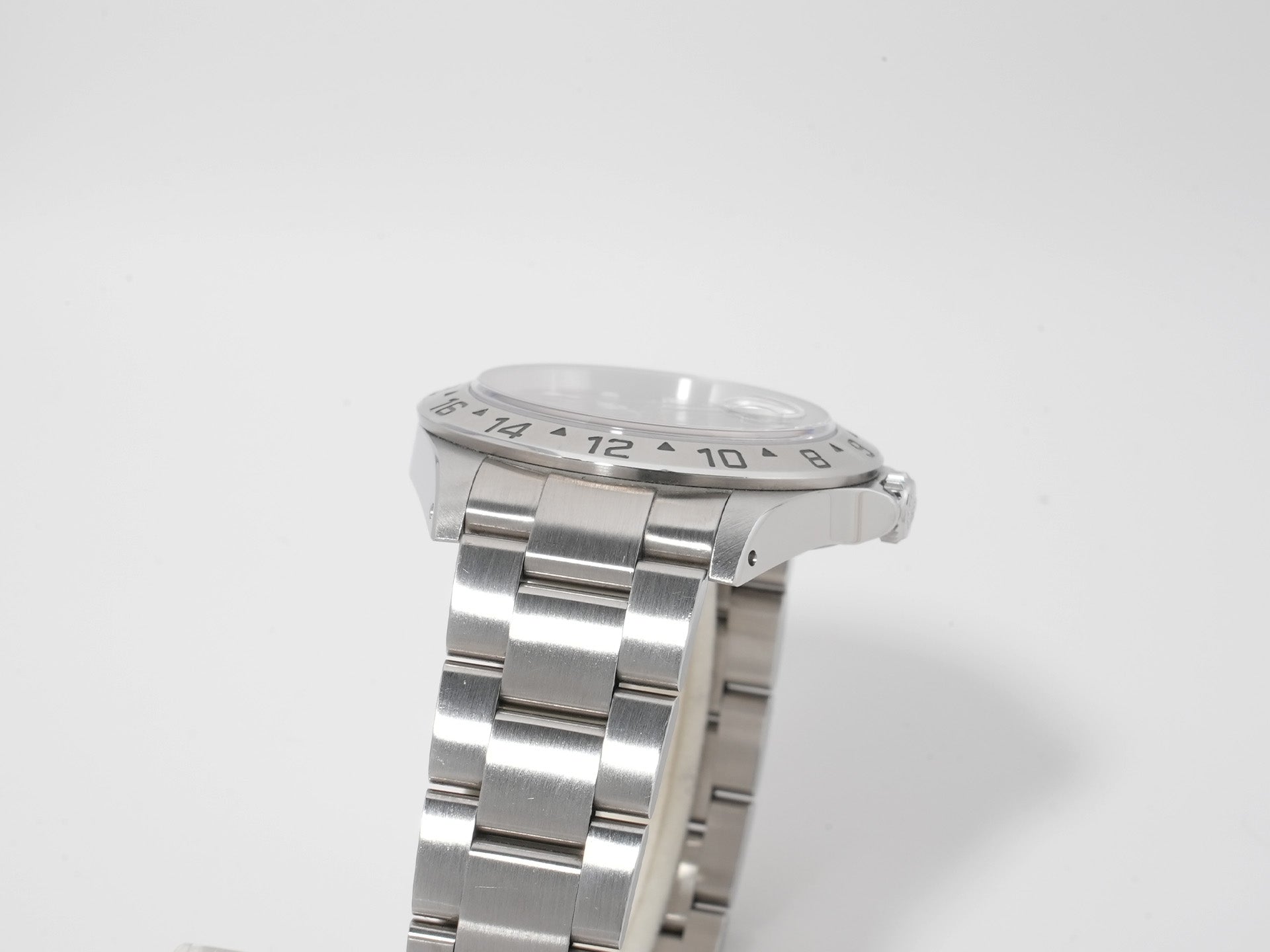 Rolex Explorer II Ref. 16570 Stainless Steel Black Dial Oyster Bracelet Used kegechg7