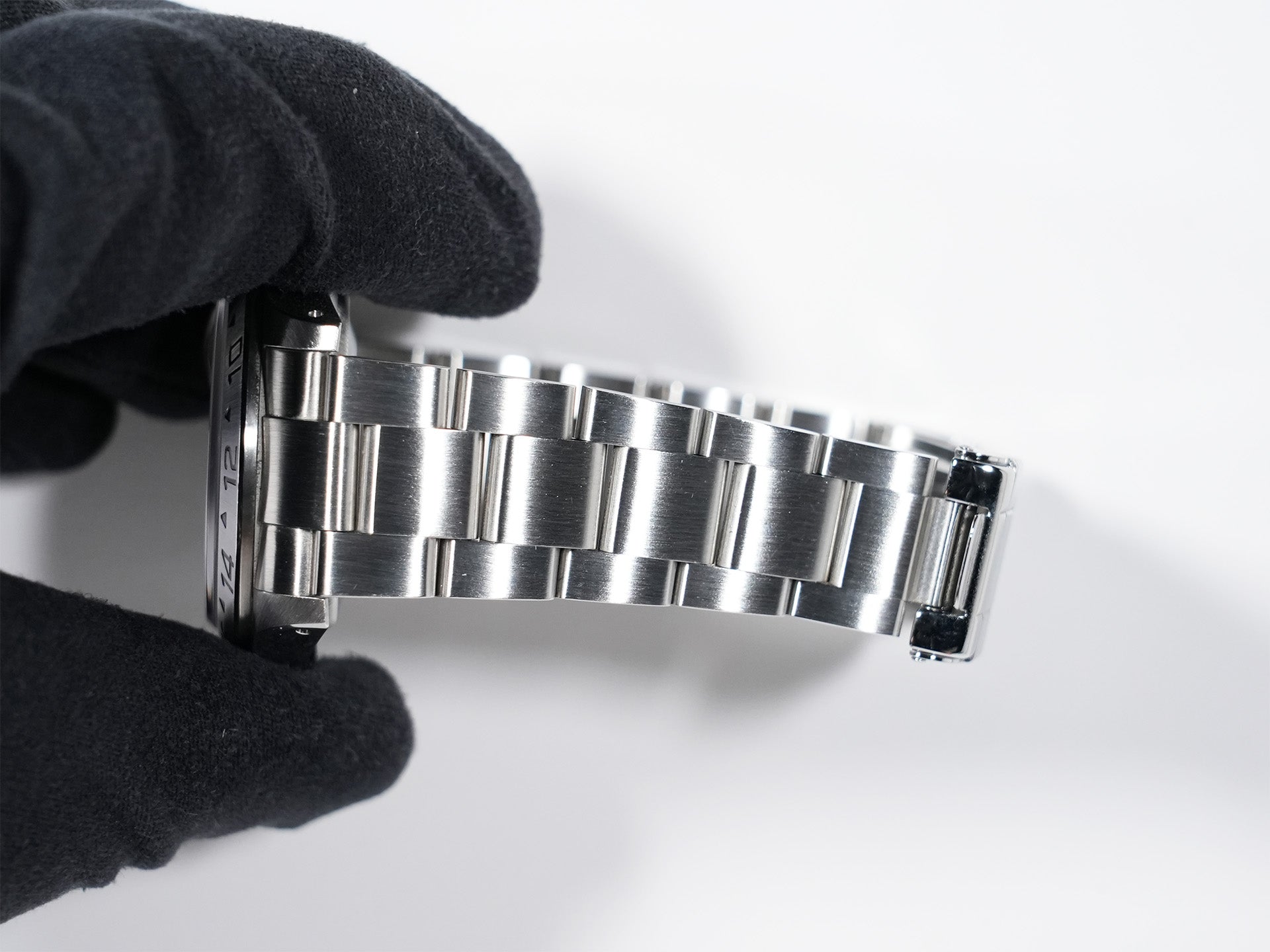 Rolex Explorer II Ref. 16570 Stainless Steel Black Dial Oyster Bracelet Used kegechg7