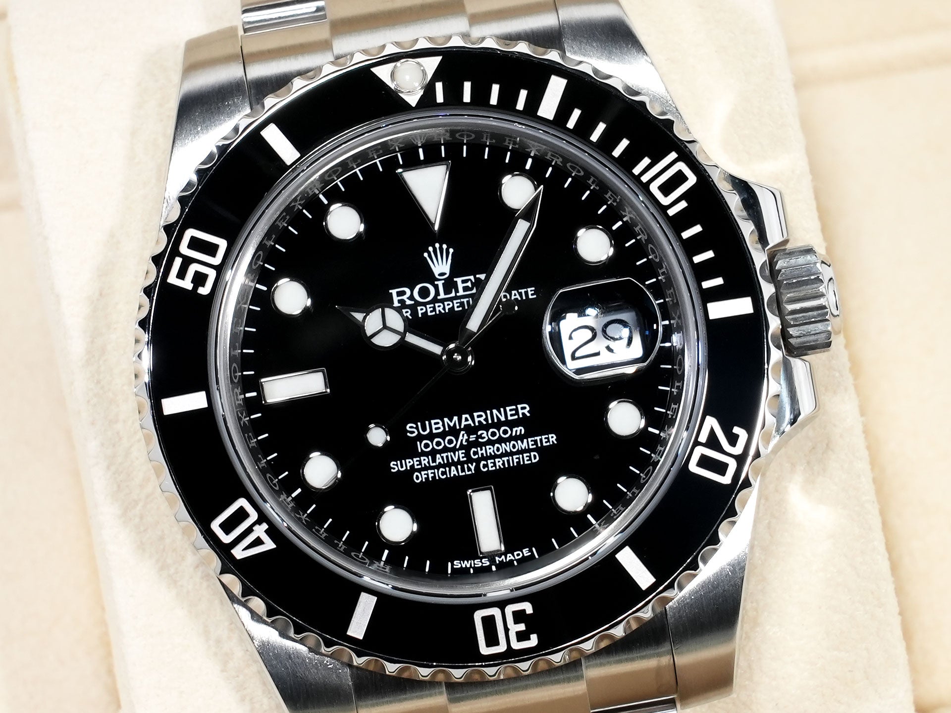 ROLEX Submariner Date Ref. 116610LN Stainless Steel Black Dial Excellent Condition cmdj62zb