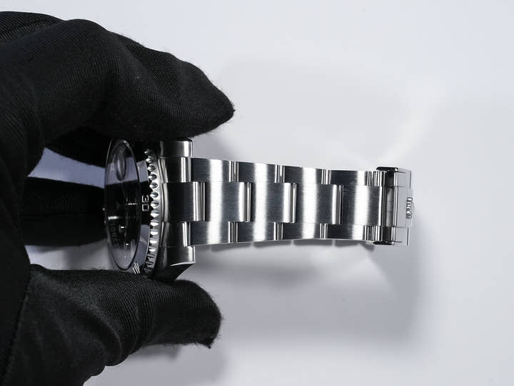 ROLEX Submariner Date Ref. 116610LN Stainless Steel Black Dial Excellent Condition cmdj62zb