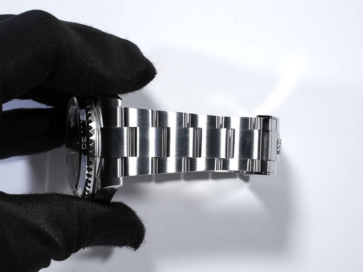 ロレックス シードゥエラー Ref.126600 ステンレススチール ブラック文字盤 美中古 b29voxof