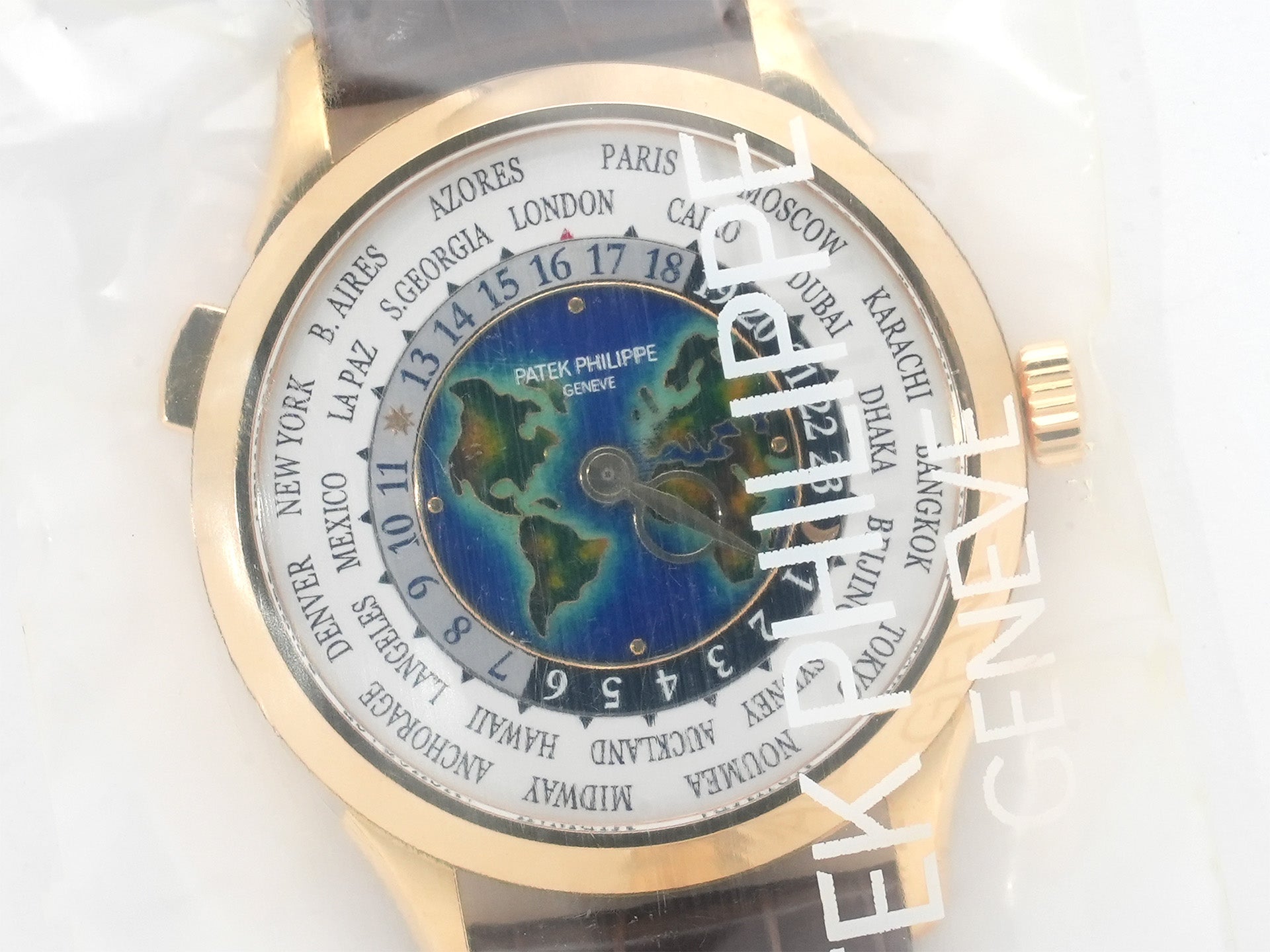 Patek Philippe World Time Cloisonné Ref. 5231J-001 Yellow Gold Cloisonné Dial Deadstock w9izef8z