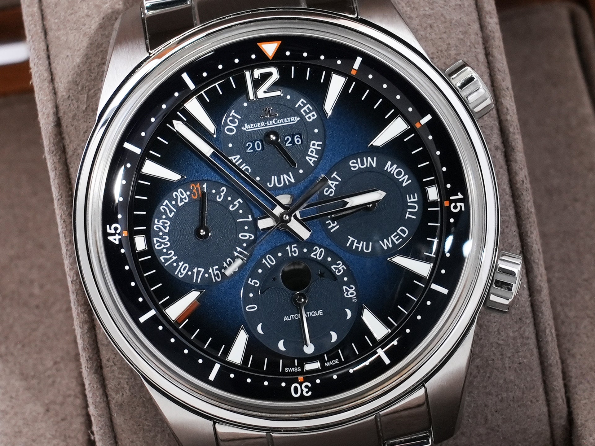 Jaeger-LeCoultre Polaris Perpetual Calendar Ref. Q9088180 Stainless Steel Blue Lacquer Dial A-Grade Used 2mbm2fdn