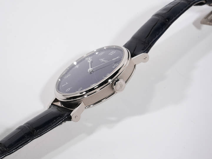 Breguet Classique Minute Repeater 7637 Ref. 7637BB/2Y/9ZU 18K White Gold Blue Grand Feu Enamel Dial Excellent Pre-owned ogthm9er