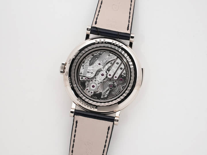 Breguet Classique Minute Repeater 7637 Ref. 7637BB/2Y/9ZU 18K White Gold Blue Grand Feu Enamel Dial Excellent Pre-owned ogthm9er