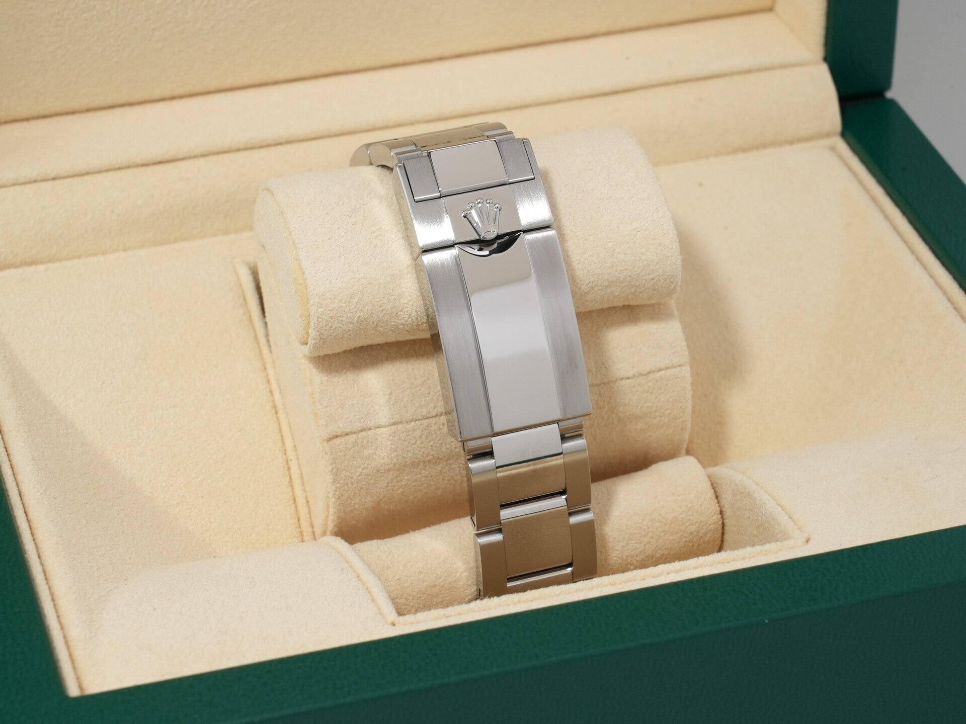 Rolex Yacht-Master 40 Ref.116622 Stainless Steel/Platinum Dark Rhodium Dial Excellent Used Condition 2c93regb