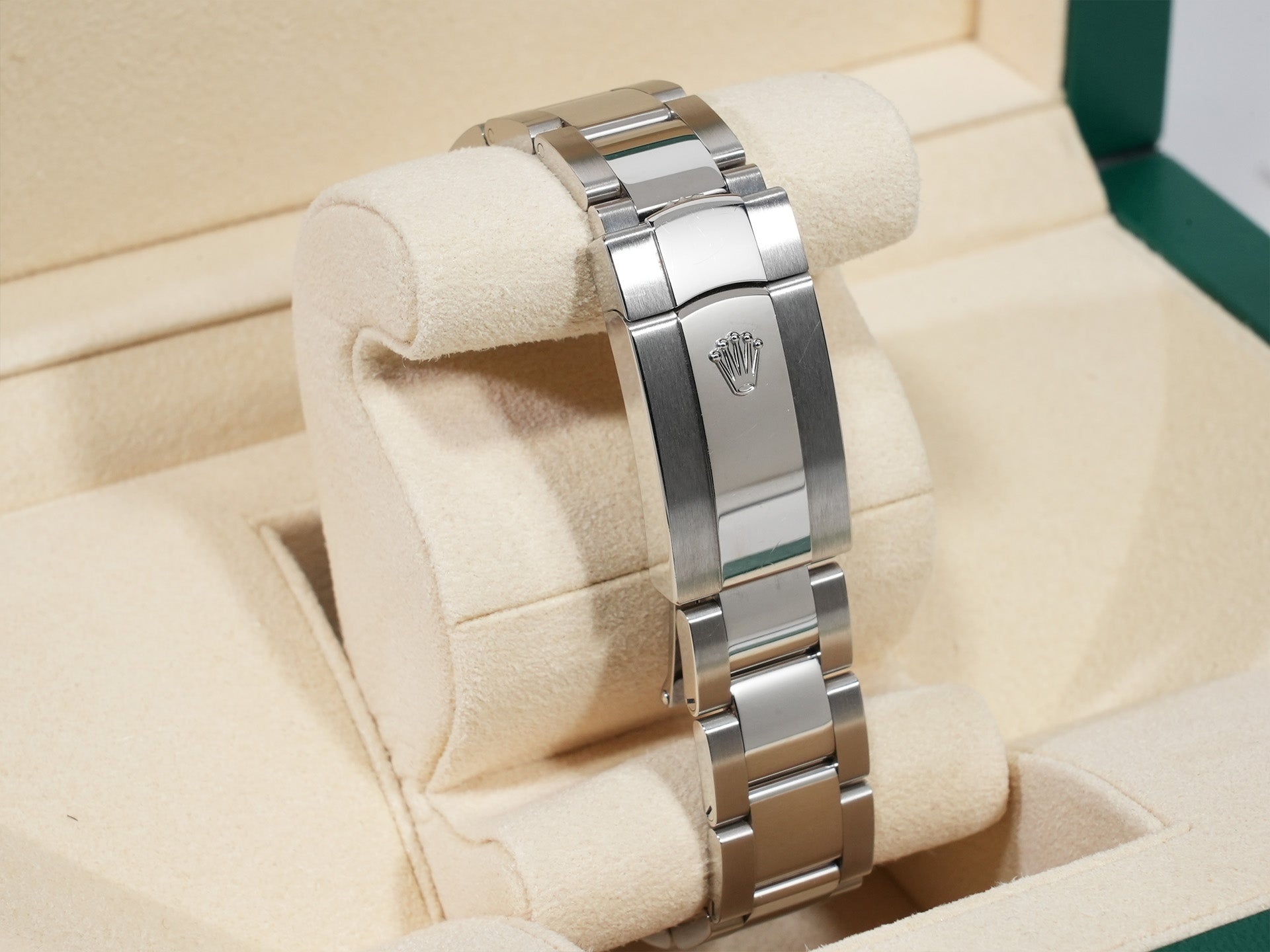 Rolex Datejust 36 Ref. 126200 Stainless Steel Mint Green Dial Oyster Bracelet Pre-Owned u7p57fxq