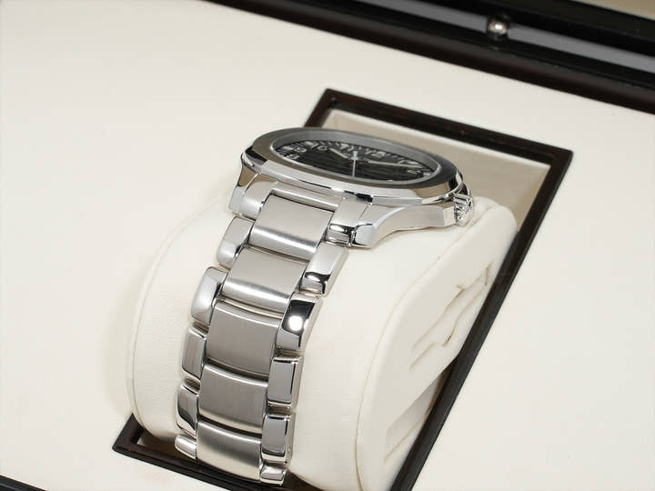 パテックフィリップ アクアノート エクストララージ Ref.5167/1A-001 ステンレススチール ブラック文字盤 中古 cyvcqv3g