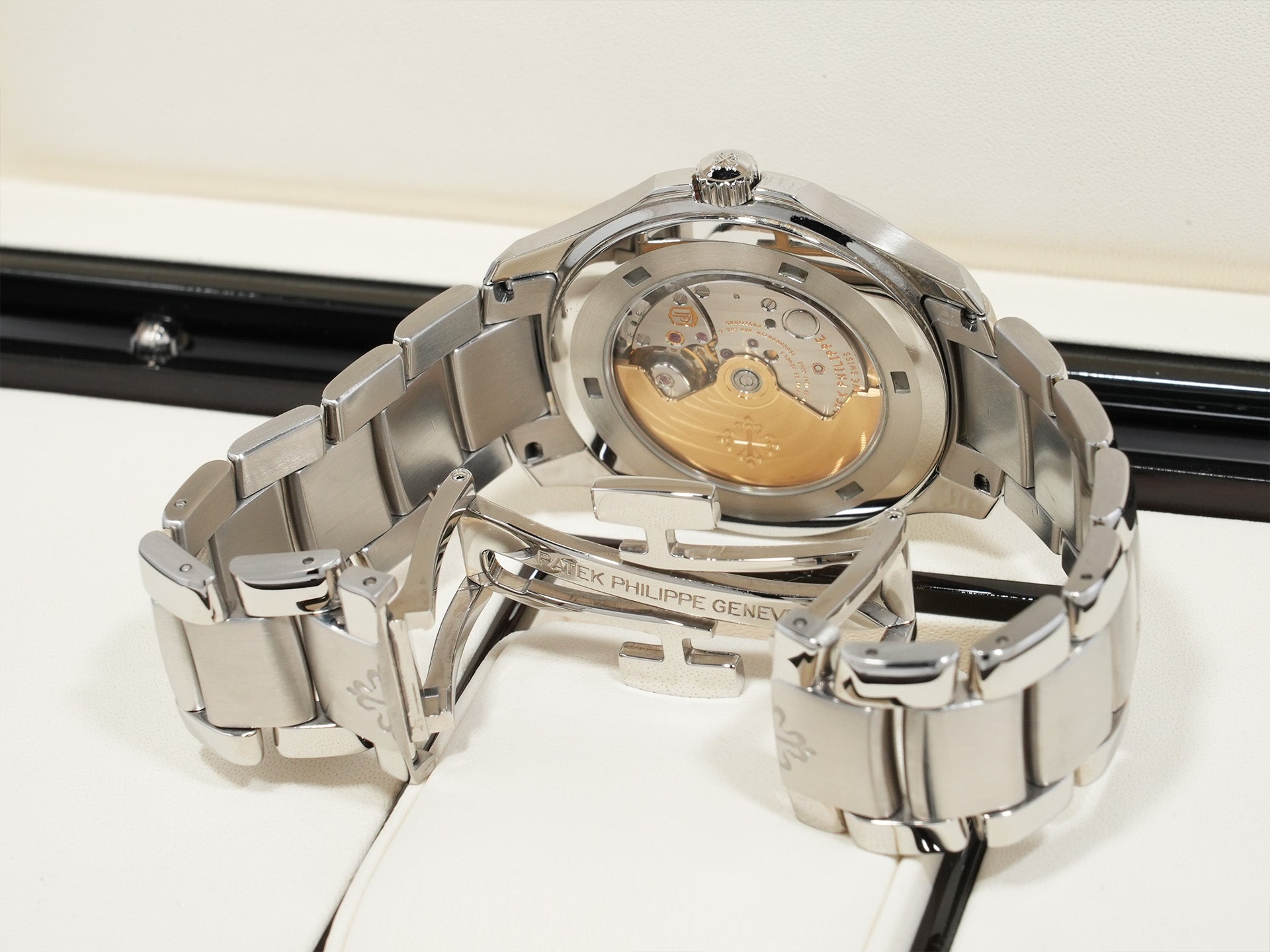 パテックフィリップ アクアノート エクストララージ Ref.5167/1A-001 ステンレススチール ブラック文字盤 中古 cyvcqv3g