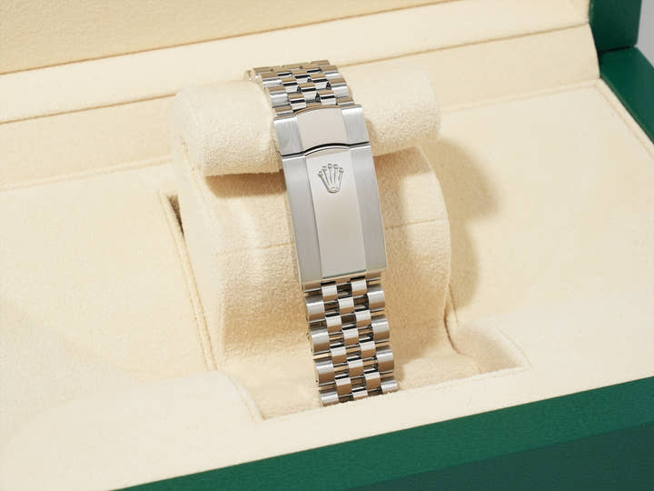 Rolex Datejust 36 Ref. 126200 Stainless Steel Slate Roman Dial Jubilee Bracelet Unused r858mzgj