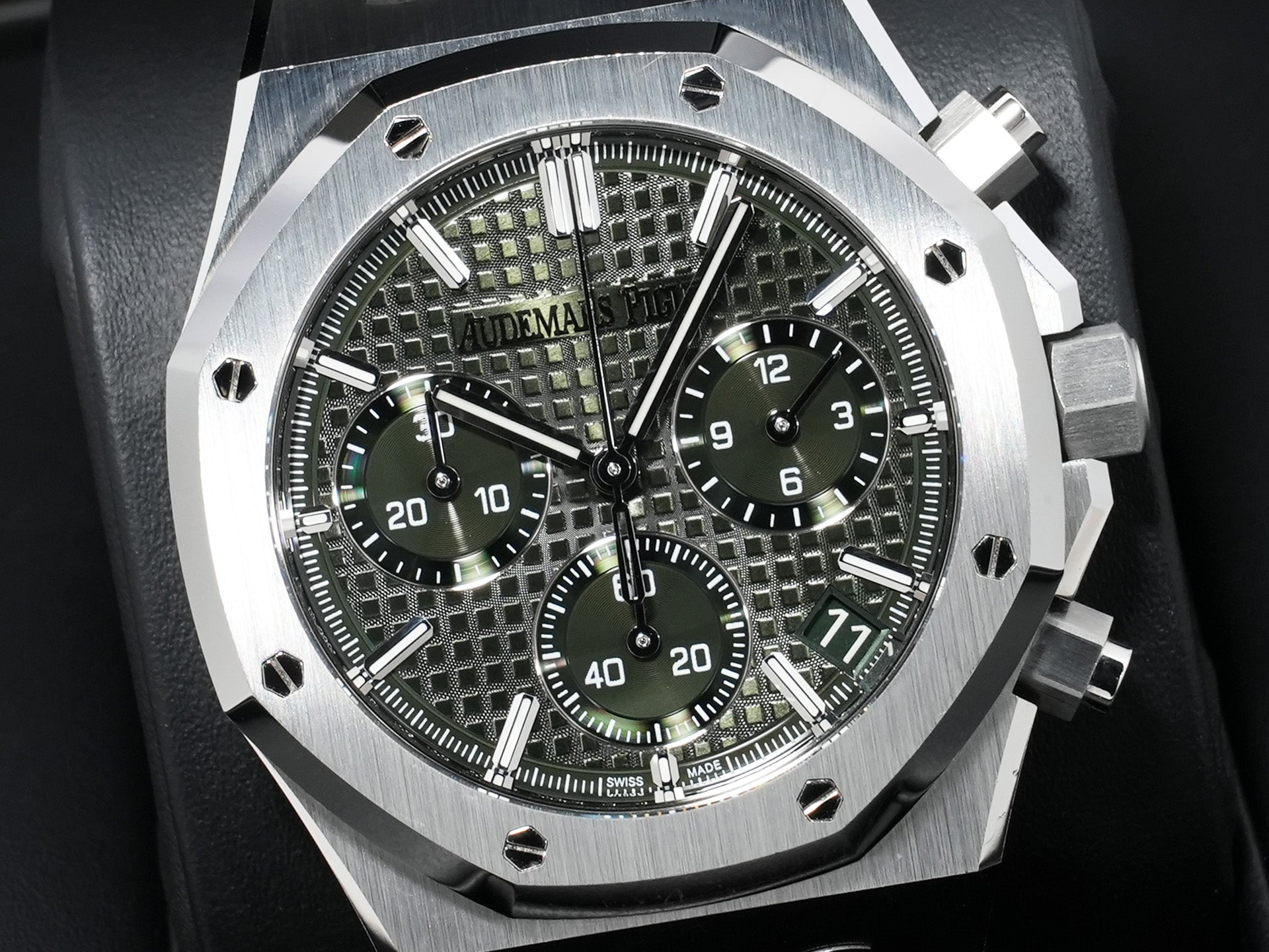 オーデマピゲ ロイヤルオーク クロノグラフ 50周年記念 Ref.26240ST.OO.1320ST.04 ステンレススチール カーキグリーン文字盤 美品 3qapvtuu