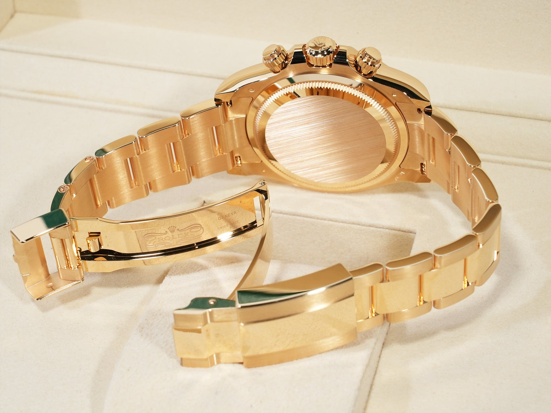 Rolex Daytona Ref. 126508 Yellow Gold Green Dial Unused xuhwn9if