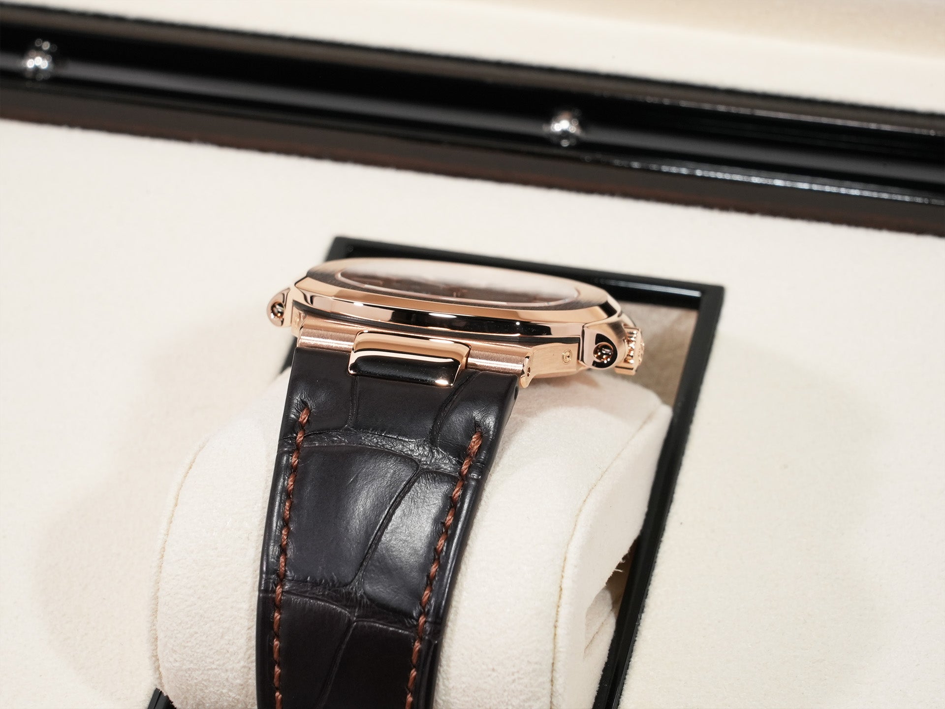 パテックフィリップ ノーチラス Ref.5712R-001 ローズゴールド ブラック ブラウン文字盤 美品 3oeqpikr