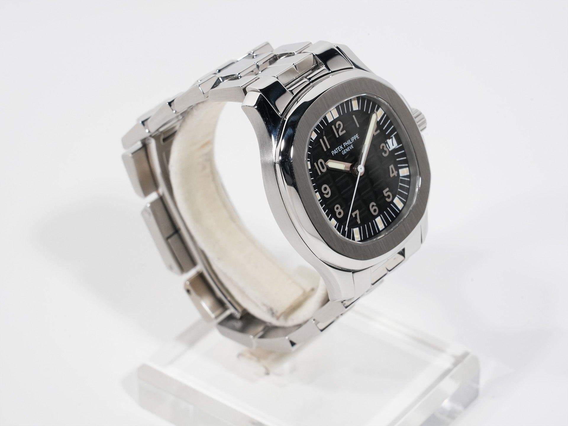 パテックフィリップ アクアノート ミディアム Ref.5066/1A-001 ステンレススチール ブラック文字盤 美中古 ifkf76s2