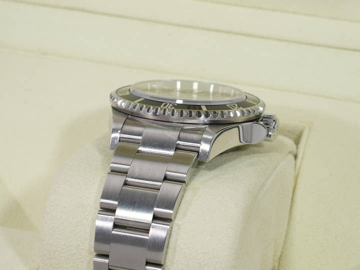 ロレックス シードゥエラー Ref.16600 ステンレススチール ブラック文字盤 中古 2iwr9noz