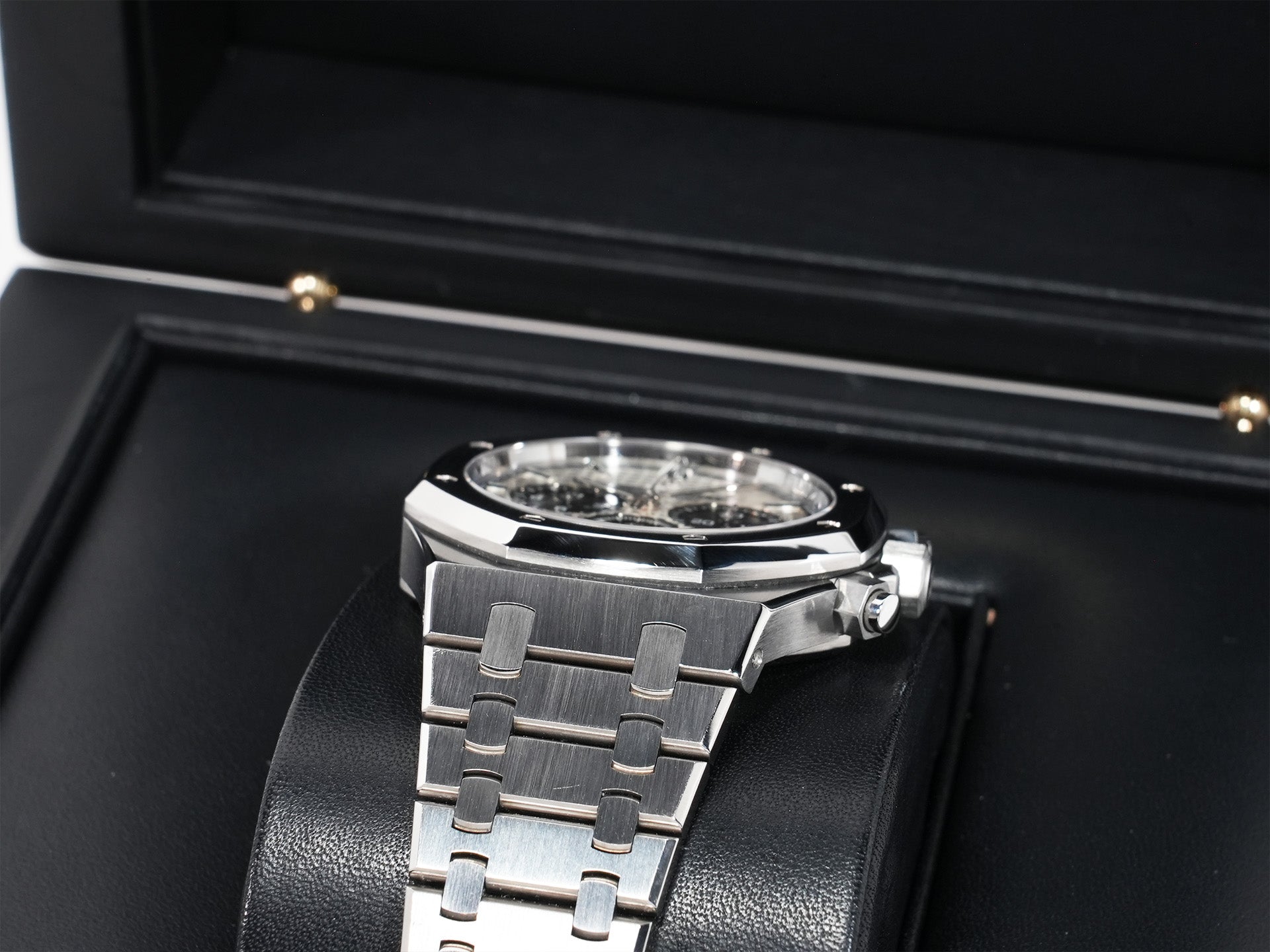 オーデマピゲ ロイヤルオーク クロノグラフ Ref.26331ST.OO.1220ST.03 ステンレススチール シルバー文字盤 中古 vxq6sfva
