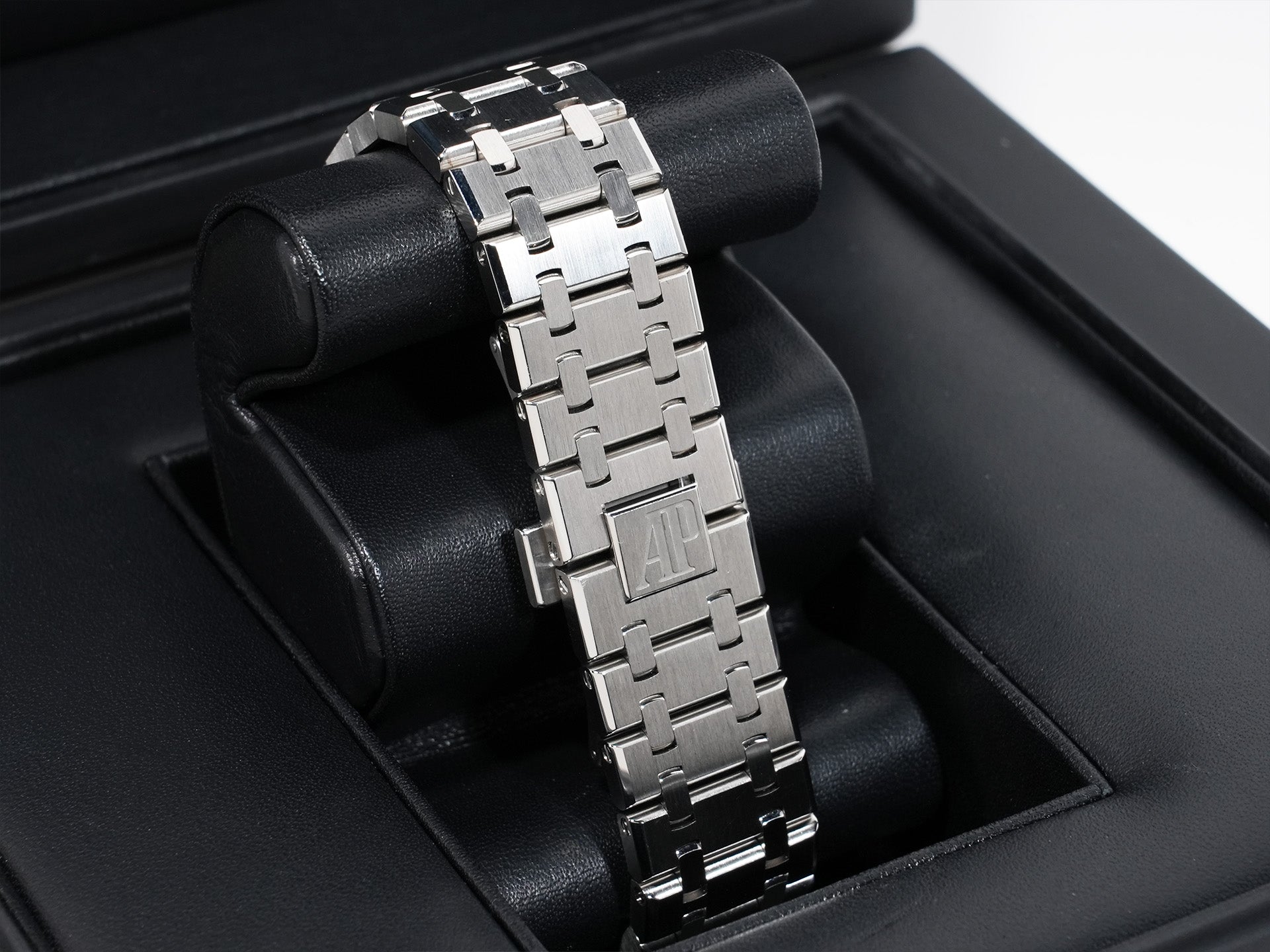 オーデマピゲ ロイヤルオーク クロノグラフ Ref.26331ST.OO.1220ST.03 ステンレススチール シルバー文字盤 中古 vxq6sfva