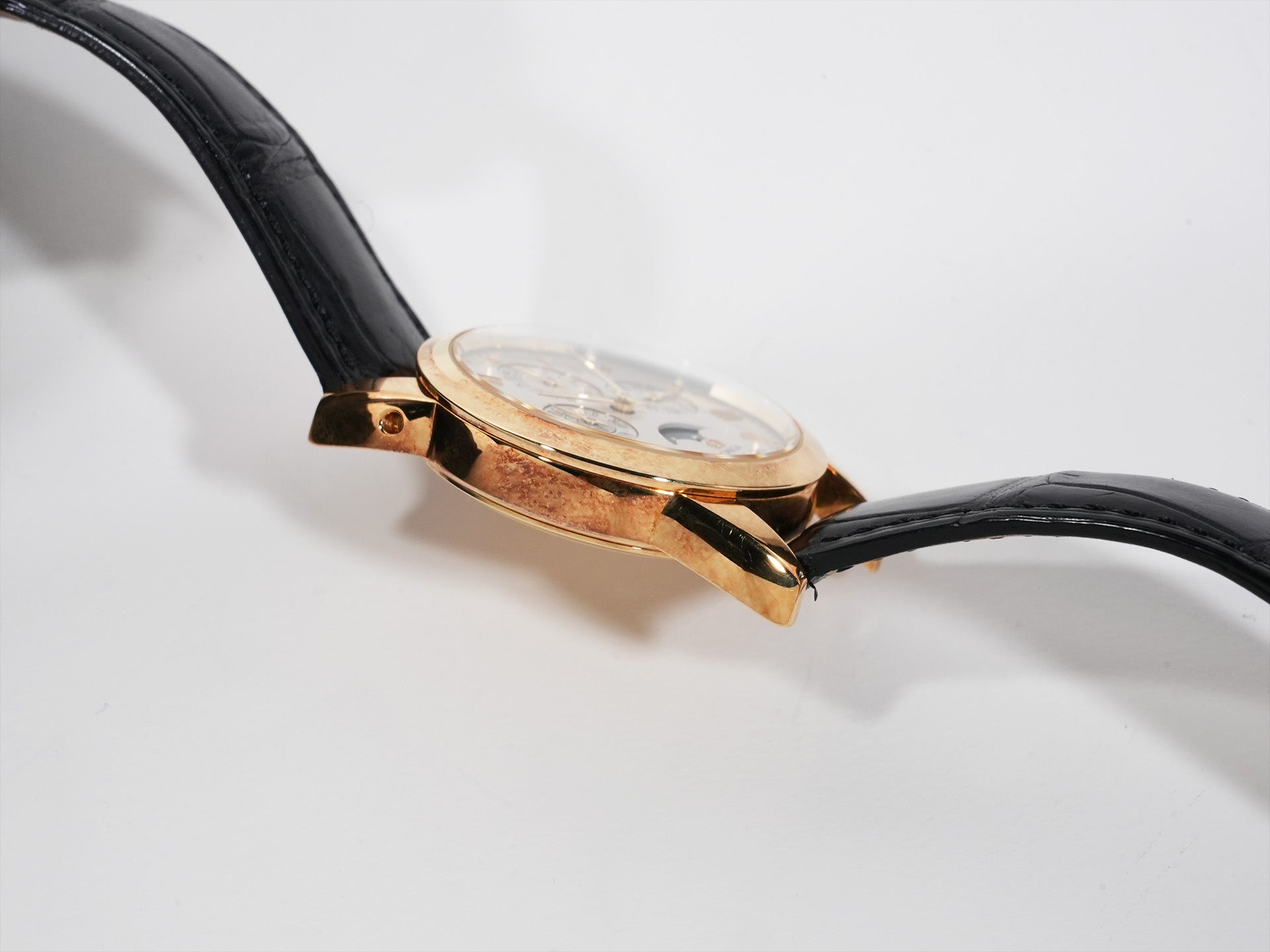 オメガ ルイ ブラン パーペチュアルカレンダー Ref.1750300 イエローゴールド シルバー文字盤 中古 g4jry2wy