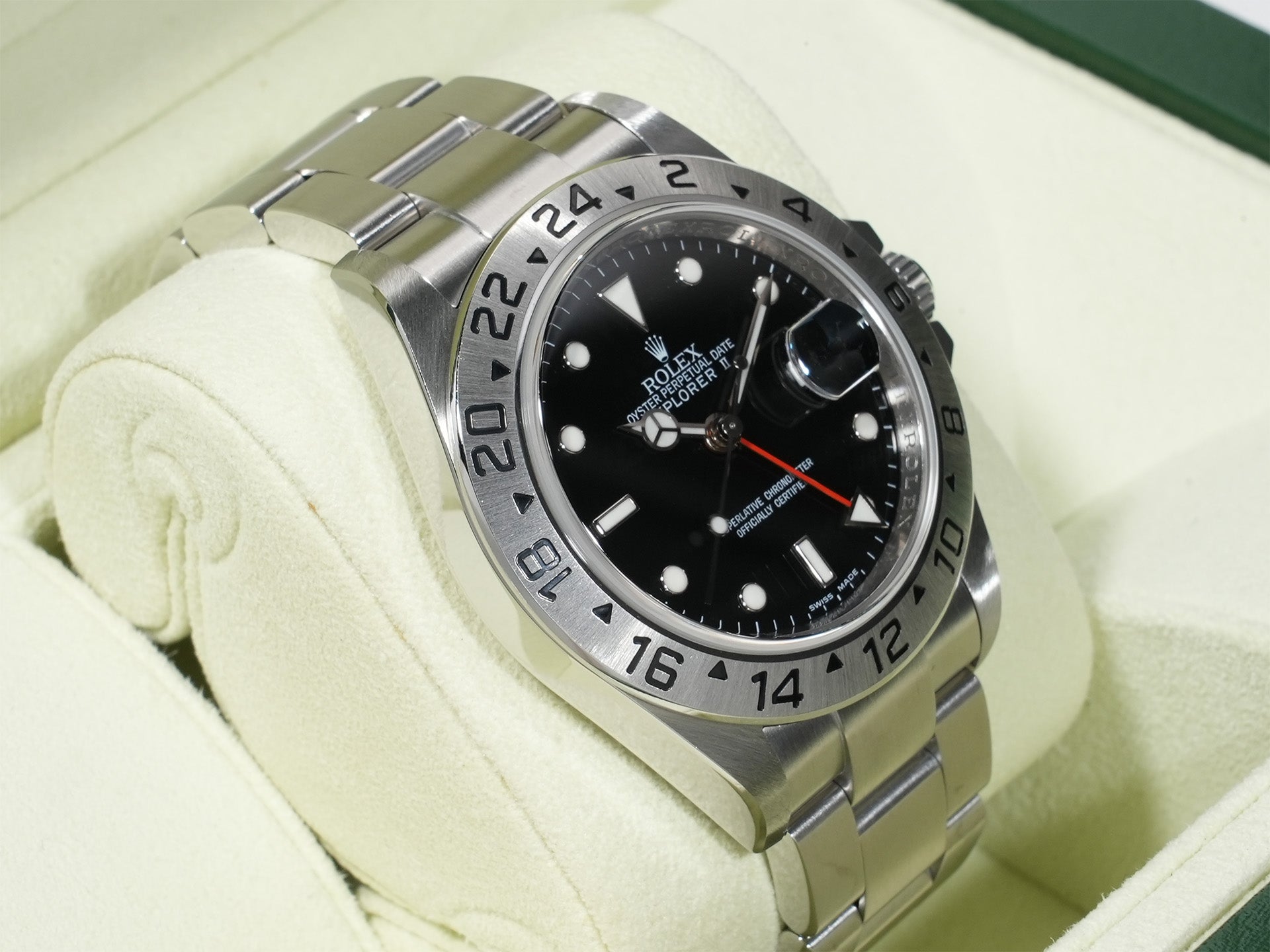 Rolex Explorer II Ref. 16570 Stainless Steel Black Dial Oyster Bracelet Used 2aqavxjv