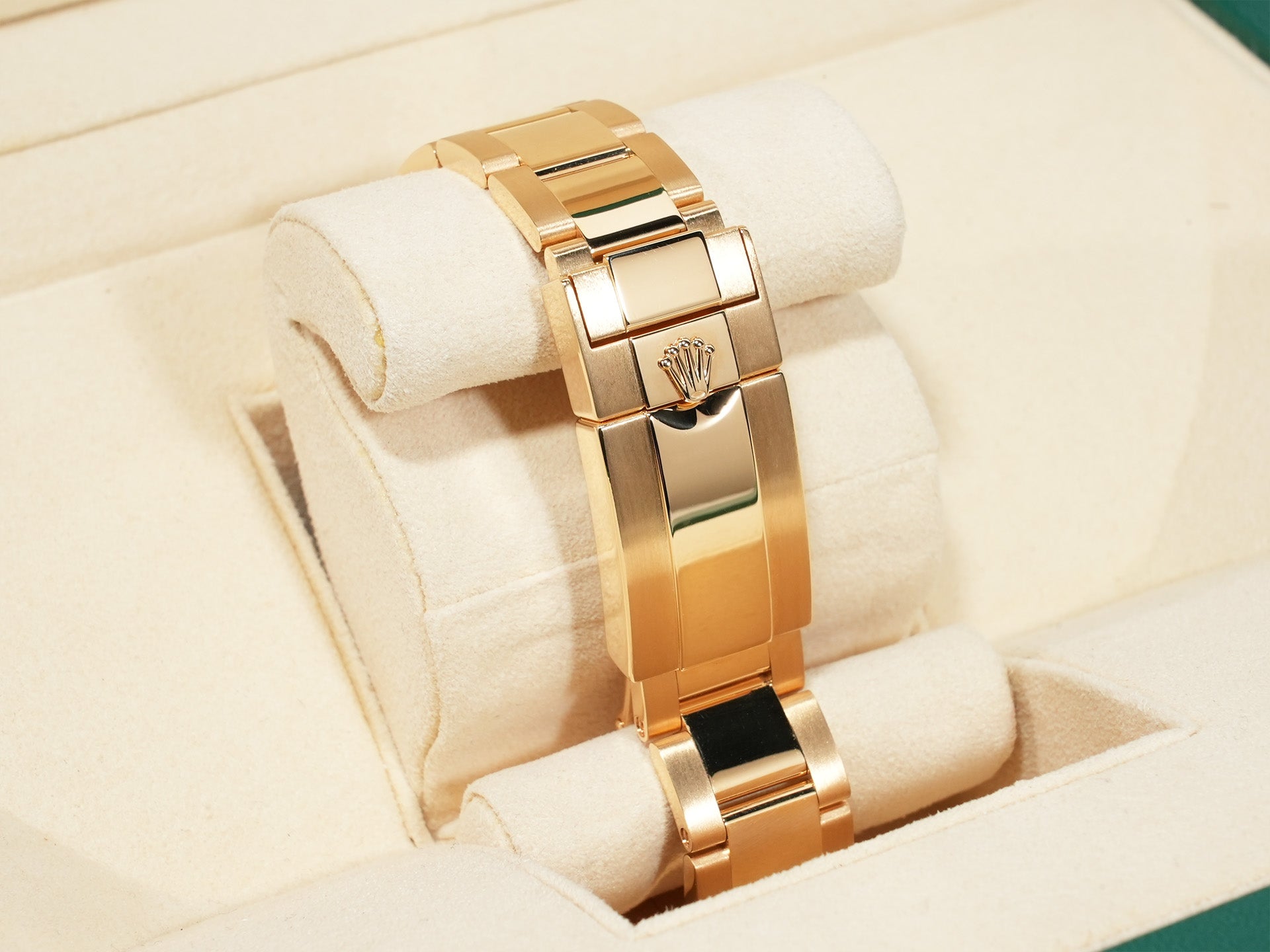 ロレックス デイトナ Ref.116508 イエローゴールド グリーン文字盤 中古 sqw75jy7