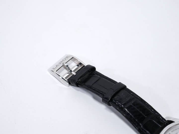 A.ランゲ＆ゾーネ ランゲ1 Ref.101.025 プラチナ シルバー文字盤 中古 ry4d9mon