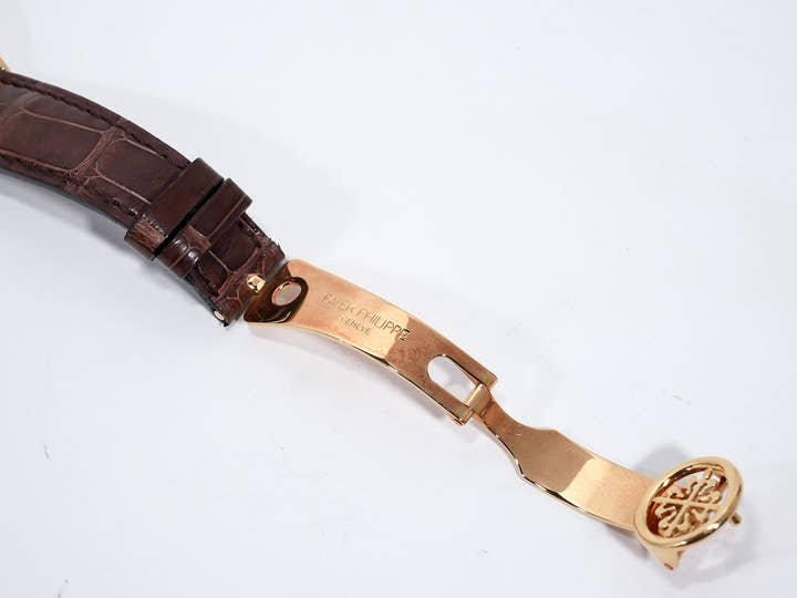 パテックフィリップ カラトラバ Ref.5096 イエローゴールド シルバー文字盤 中古 8a3iyfea