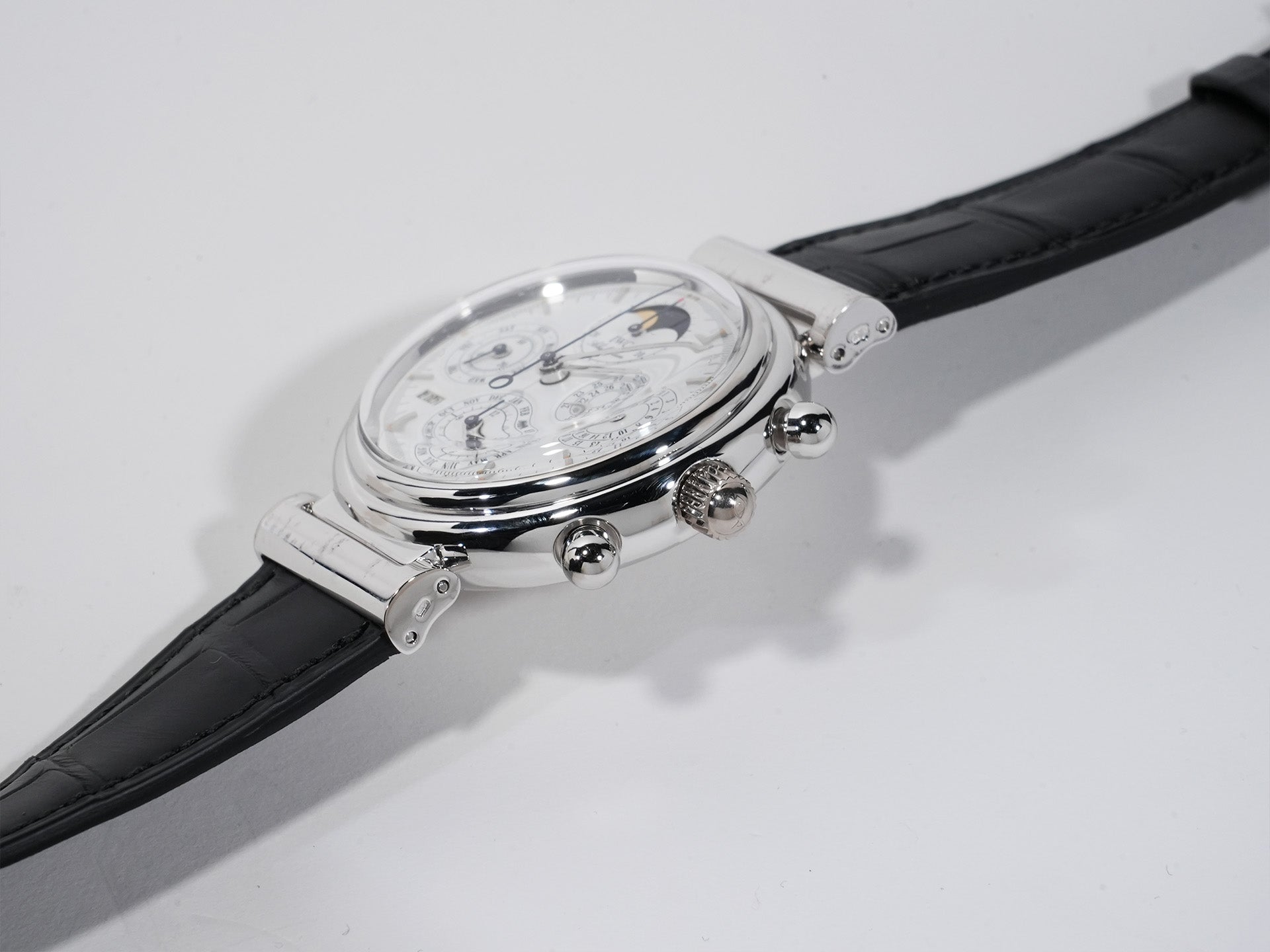 IWC ダ・ヴィンチ パーペチュアルカレンダー クロノグラフ Ref.IW3750 ホワイトゴールド ホワイト文字盤 美中古 qptkmmnd