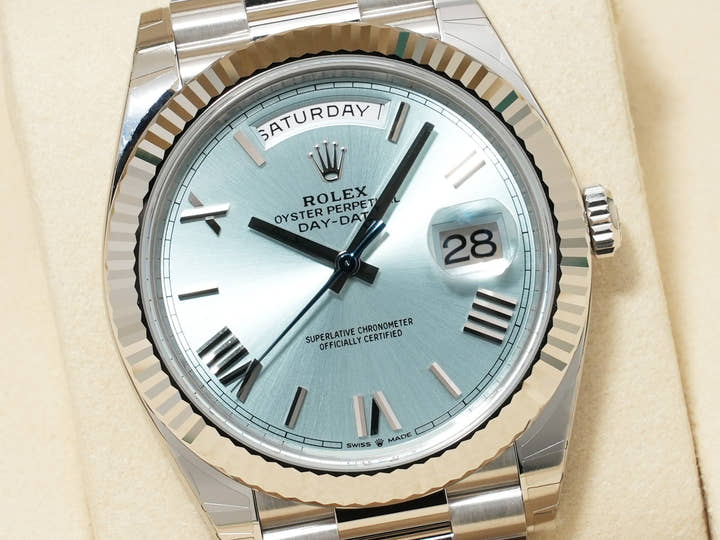 Rolex Day-Date 40 Ref. 228236 Platinum Ice Blue Dial Unused 982wmwwi