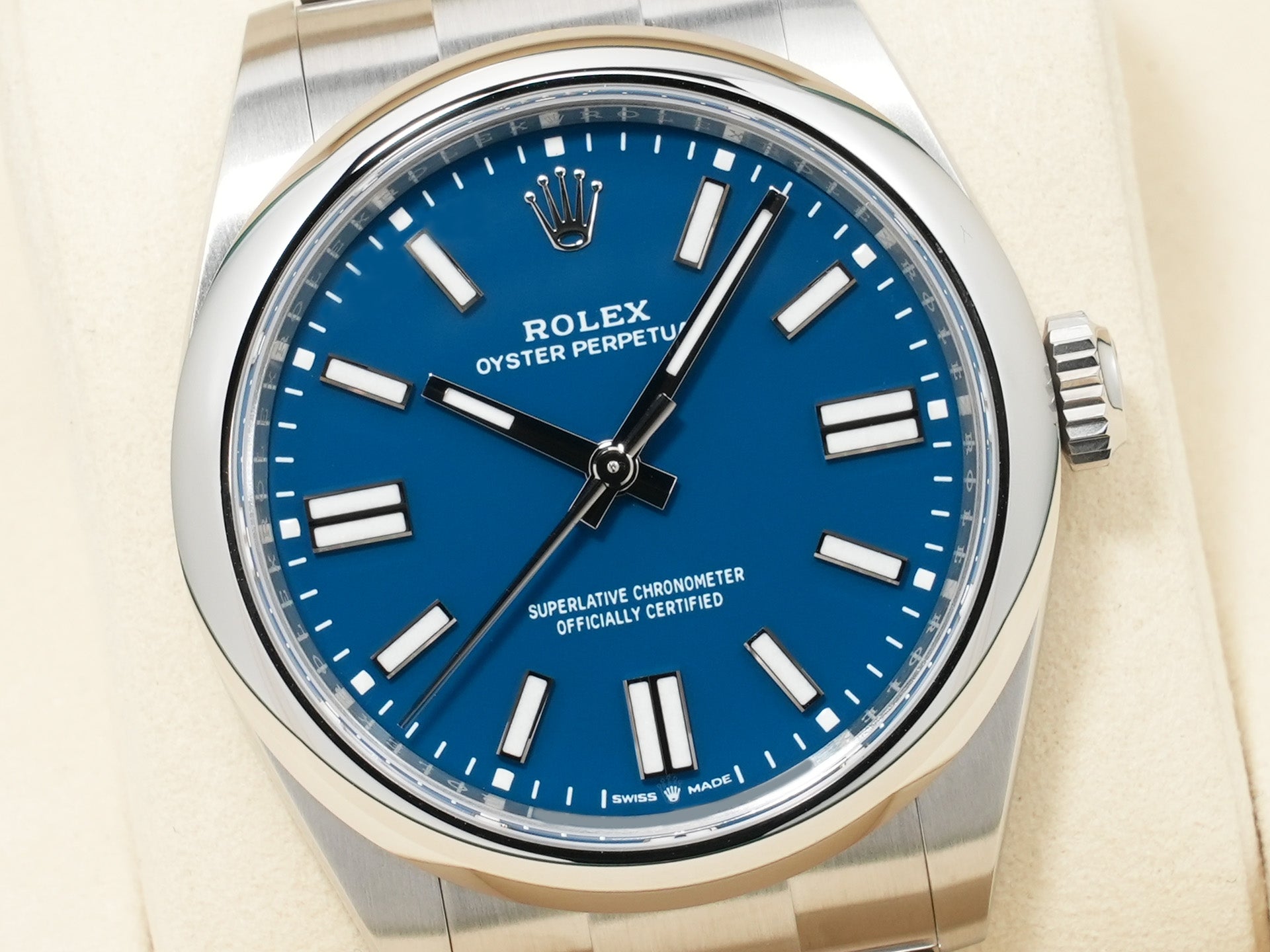 Rolex Oyster Perpetual 41 Ref. 134300 Stainless Steel Med Blue Dial Unused fkbtn9qk