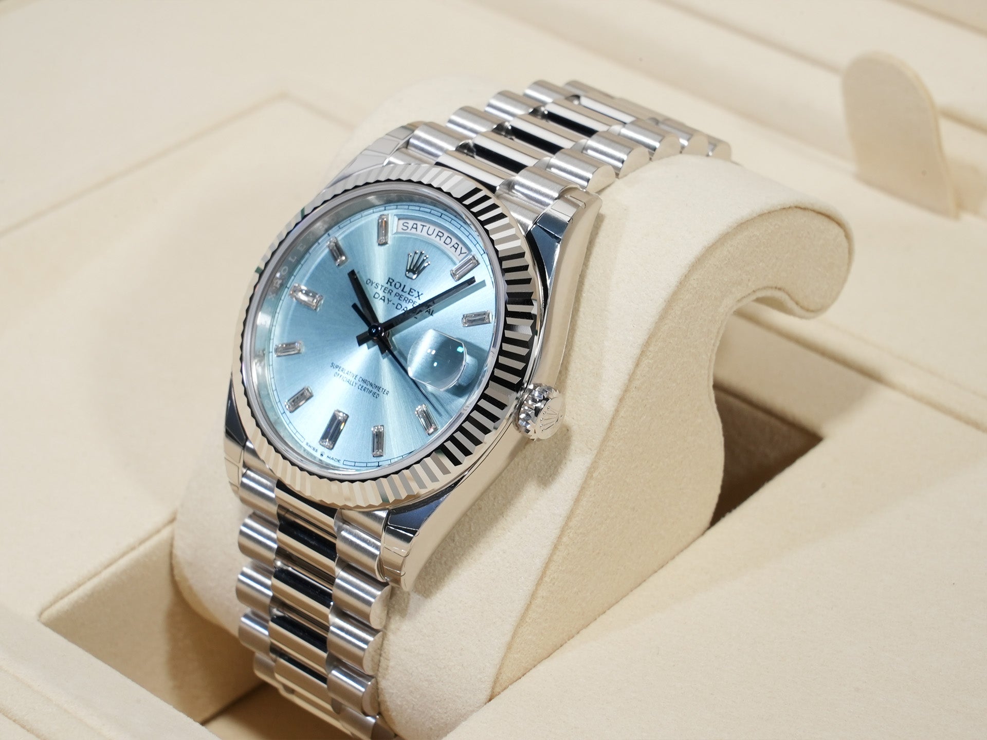 ROLEX Day-Date 40 Ref. 228236A Platinum Ice Blue Dial Unused ywjmz5to