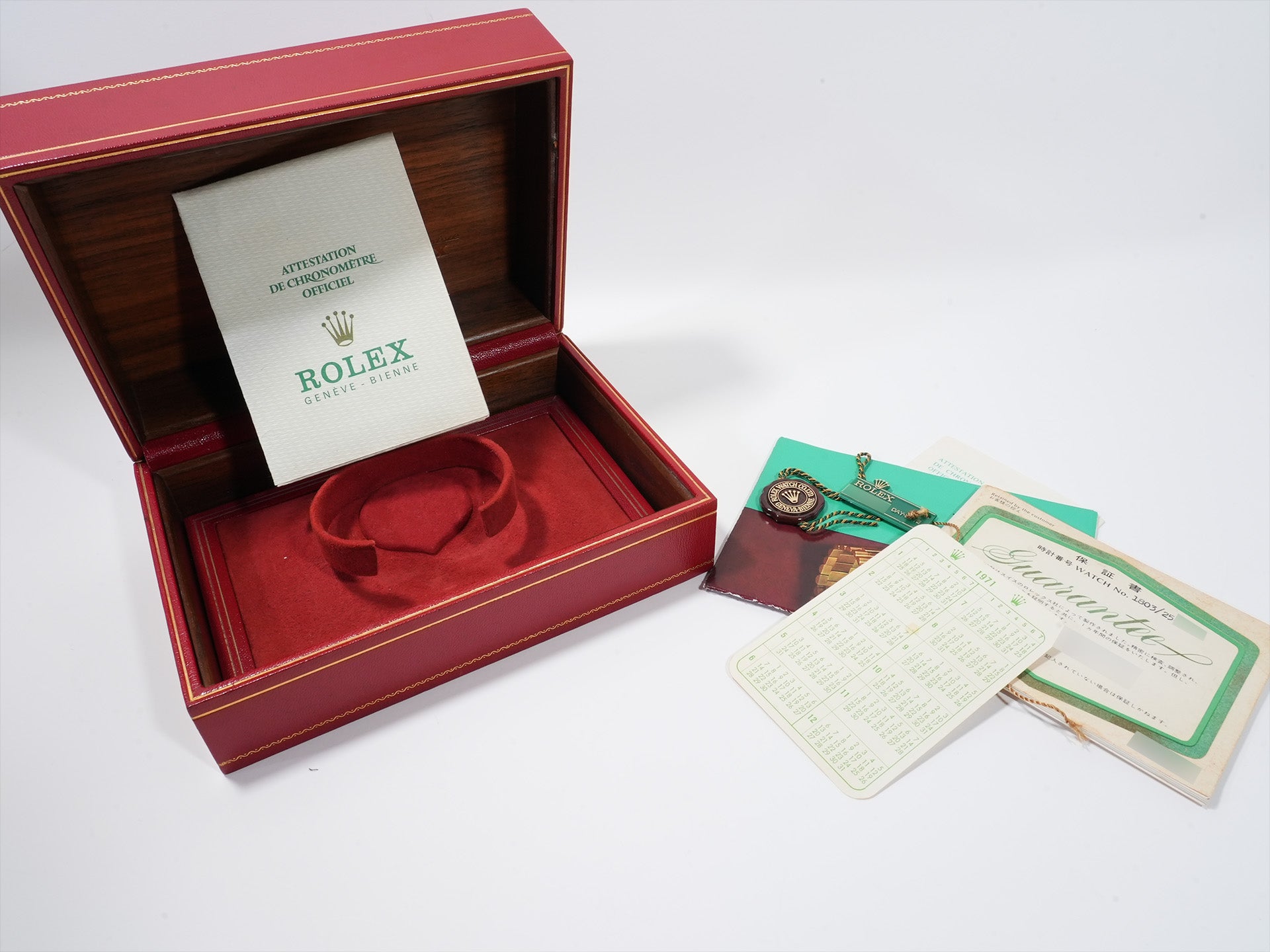 Rolex Day-Date Ref. 1803/8 Yellow Gold Champagne Dial Pre-owned 3ipd2op2