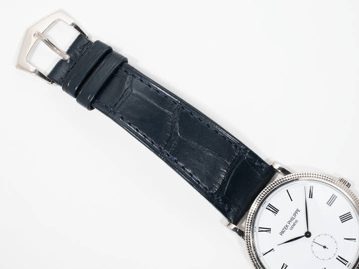Patek Philippe Calatrava Ref. 5119G-001 White Gold White Dial Used qgg2t38c