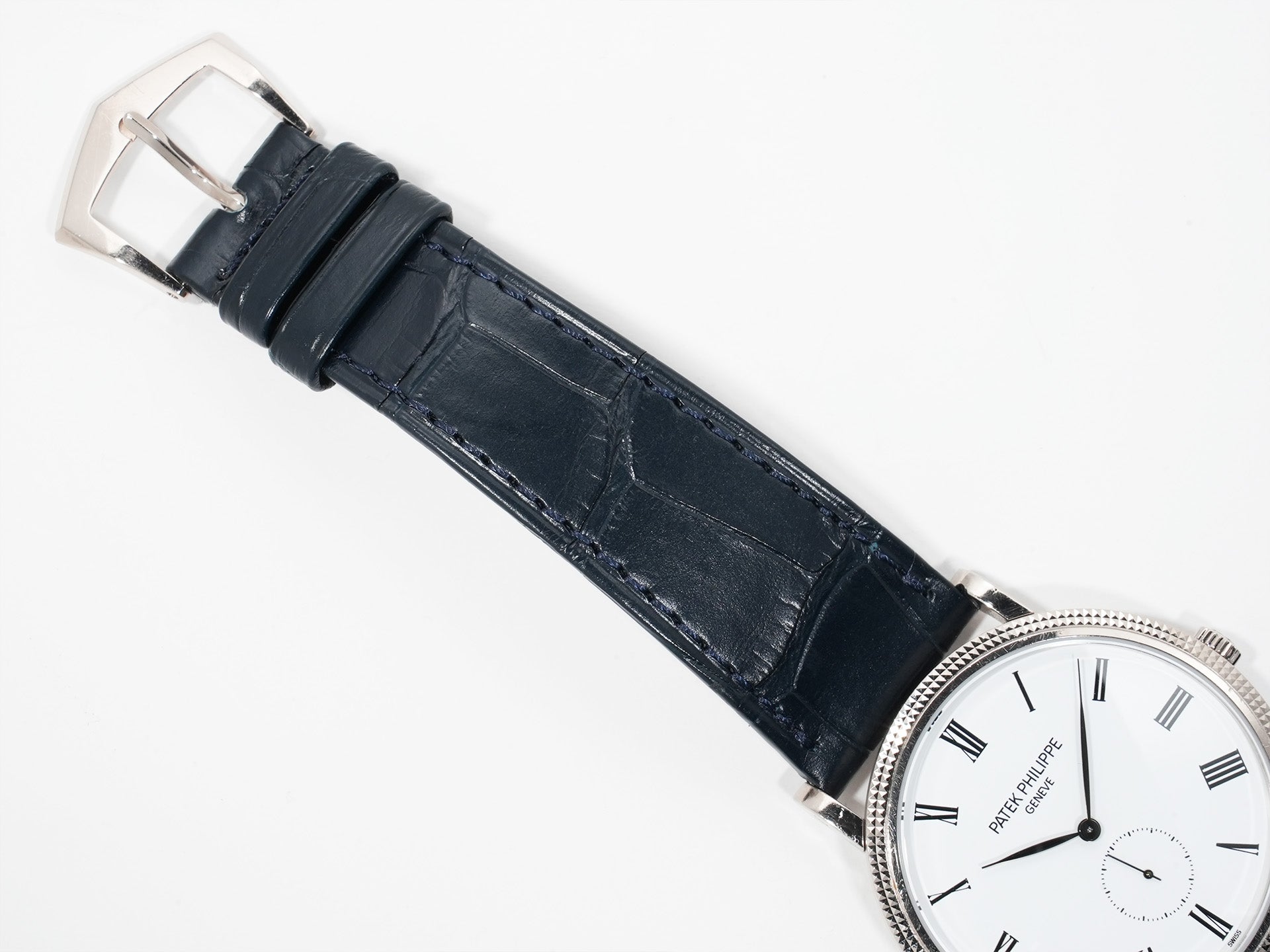 Patek Philippe Calatrava Ref. 5119G-001 White Gold White Dial Used qgg2t38c